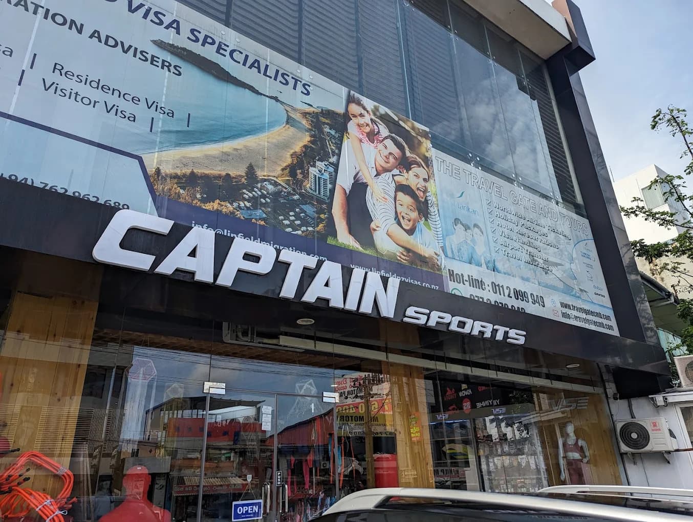 captain sports outlet pic